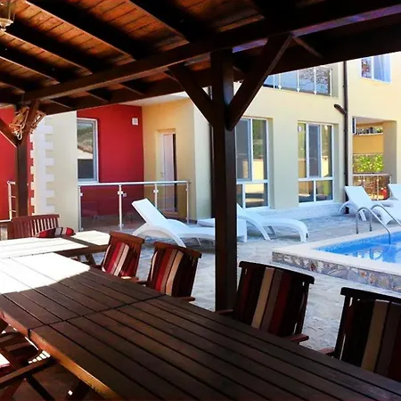 Blue Dream Deluxe Maisonette Апартаменты *
